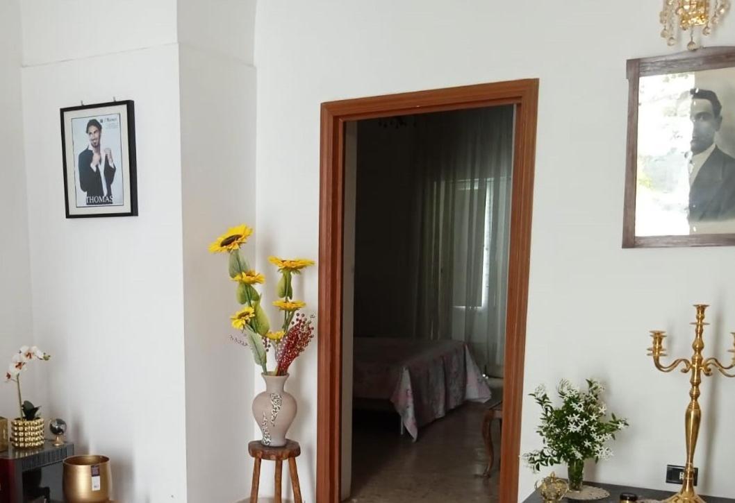 Casa Vacanza Nonna Emma Villa Lizzano  Exteriör bild